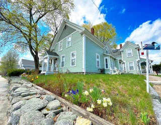 51 Jenness St, Lowell, Massachusetts, 2 Bedrooms Bedrooms, 6 Rooms Rooms,1 BathroomBathrooms,Residential Lease,For Rent,Jenness St,73519617