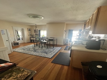 266 Adams Street, Newton, Massachusetts, 2 Bedrooms Bedrooms, 6 Rooms Rooms,1 BathroomBathrooms,Residential Lease,For Rent,Adams Street,73519618 266 Adams Street, Newton, Massachusetts, 2 Bedrooms Bedrooms, 6 Rooms Rooms,1 BathroomBathrooms,Residential Lease,For Rent,Adams Street,73519618