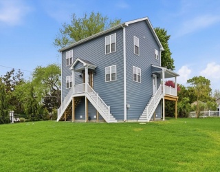 60 Bloor, Warwick, Rhode Island, 3 Bedrooms Bedrooms, 6 Rooms Rooms,2.5 BathroomsBathrooms,Residential,For Sale,Bloor,73519625