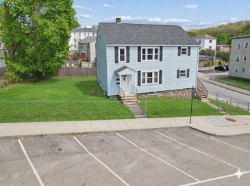 109 Hamilton Street, Worcester, Massachusetts, 6 Bedrooms Bedrooms, 10 Rooms Rooms,2 BathroomsBathrooms,Residential Income,For Sale,Hamilton Street,73519119