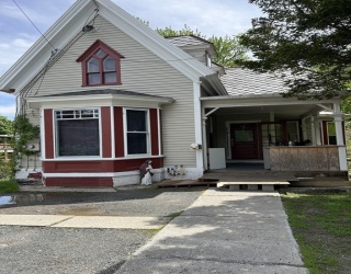 351 Bridge St, Northampton, Massachusetts, 5 Bedrooms Bedrooms, 9 Rooms Rooms,2 BathroomsBathrooms,Residential Income,For Sale,Bridge St,73519449