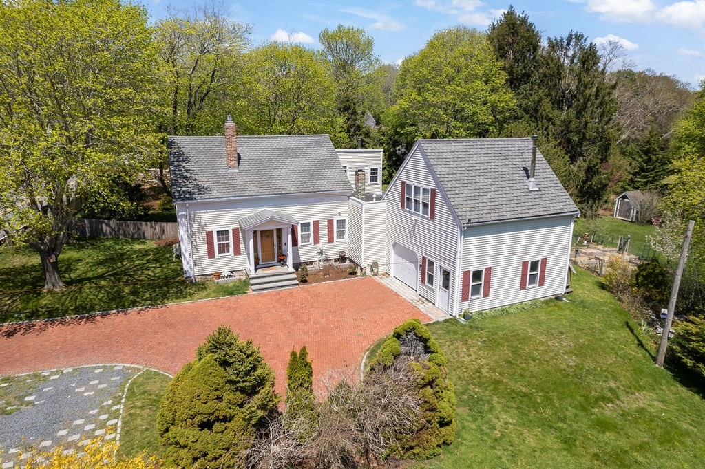 78 Cotuit Rd, Sandwich, Massachusetts, 4 Bedrooms Bedrooms, 10 Rooms Rooms,3.5 BathroomsBathrooms,Residential,For Sale,Cotuit Rd,73519197