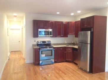 26 Maverick St, Boston, Massachusetts, 2 Bedrooms Bedrooms, 4 Rooms Rooms,1 BathroomBathrooms,Residential Lease,For Rent,Maverick St,73519462