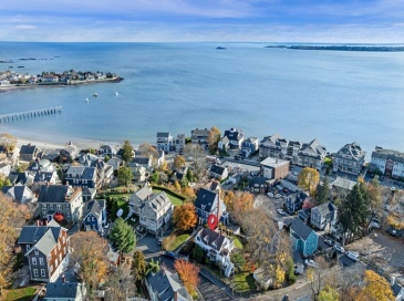 27 Rockland Street, Swampscott, Massachusetts, 4 Bedrooms Bedrooms, 7 Rooms Rooms,1.5 BathroomsBathrooms,Residential,For Sale,Rockland Street,73484475 27 Rockland Street, Swampscott, Massachusetts, 4 Bedrooms Bedrooms, 7 Rooms Rooms,1.5 BathroomsBathrooms,Residential,For Sale,Rockland Street,73484475