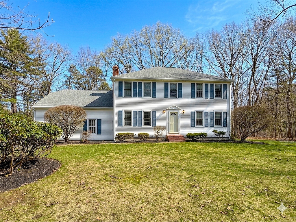 65 Jordan Rd, Franklin, Massachusetts, 4 Bedrooms Bedrooms, 11 Rooms Rooms,2.5 BathroomsBathrooms,Residential,For Sale,Jordan Rd,73495349