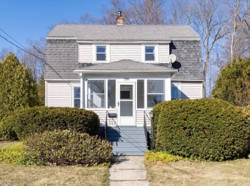 186 Doyle Road, Holden, Massachusetts, 4 Bedrooms Bedrooms, 7 Rooms Rooms,1.5 BathroomsBathrooms,Residential,For Sale,Doyle Road,73492542 186 Doyle Road, Holden, Massachusetts, 4 Bedrooms Bedrooms, 7 Rooms Rooms,1.5 BathroomsBathrooms,Residential,For Sale,Doyle Road,73492542