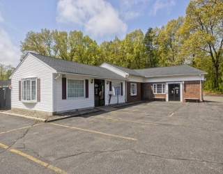 417 Montgomery St, Chicopee, Massachusetts, ,Commercial Lease,For Rent,Montgomery St,73519478