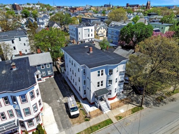 35-37 Park St, Lynn, Massachusetts, 12 Bedrooms Bedrooms, 27 Rooms Rooms,6 BathroomsBathrooms,Residential Income,For Sale,Park St,73519410