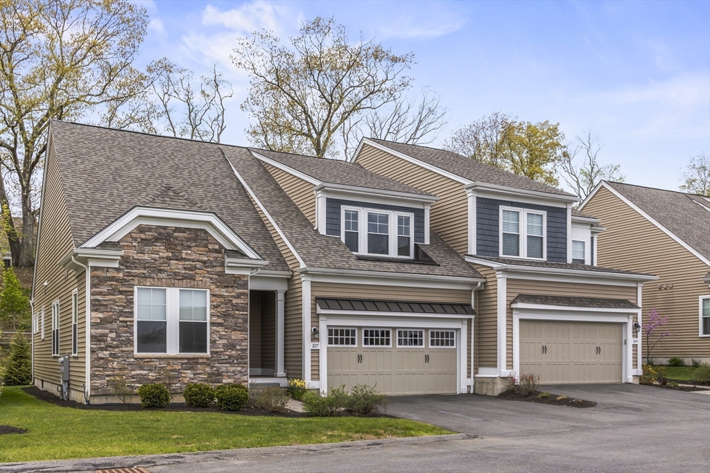 107 White Pond Way, Sudbury, Massachusetts, 2 Bedrooms Bedrooms, 9 Rooms Rooms,4 BathroomsBathrooms,Residential,For Sale,White Pond Way,73519575