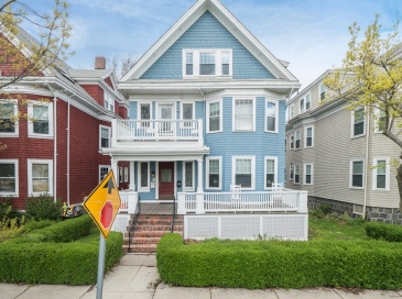 1740 Columbia Rd, Boston, Massachusetts, 2 Bedrooms Bedrooms, 6 Rooms Rooms,1 BathroomBathrooms,Residential Lease,For Rent,Columbia Rd,73519704