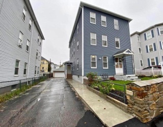 55 Seymour St, Worcester, Massachusetts, 6 Bedrooms Bedrooms, 18 Rooms Rooms,3 BathroomsBathrooms,Residential Income,For Sale,Seymour St,73519731