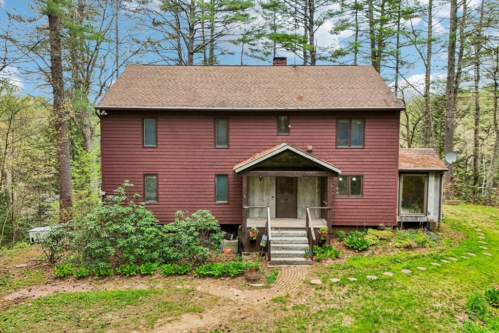 157 Robinson Rd, Oakham, Massachusetts, 3 Bedrooms Bedrooms, 7 Rooms Rooms,2.5 BathroomsBathrooms,Residential,For Sale,Robinson Rd,73519458