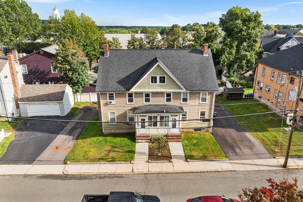 4 State St, Milford, Massachusetts, 3 Bedrooms Bedrooms, 7 Rooms Rooms,1.5 BathroomsBathrooms,Residential Lease,For Rent,State St,73519302