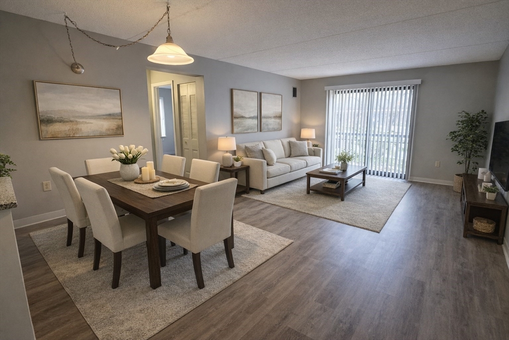 50 Harbor Point Blvd, Boston, Massachusetts, 2 Bedrooms Bedrooms, 5 Rooms Rooms,2 BathroomsBathrooms,Residential Lease,For Rent,Harbor Point Blvd,73503899