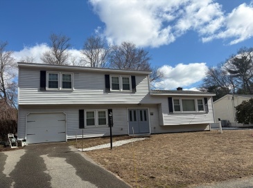 31 Francine Drive, Holliston, Massachusetts, 4 Bedrooms Bedrooms, 8 Rooms Rooms,1.5 BathroomsBathrooms,Residential,For Sale,Francine Drive,73490918