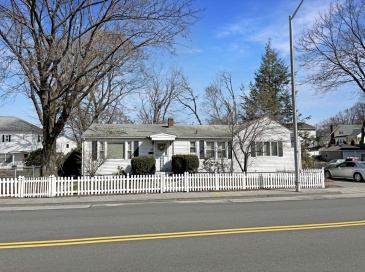 103 Heywood St, Worcester, Massachusetts, 3 Bedrooms Bedrooms, 7 Rooms Rooms,3 BathroomsBathrooms,Residential,For Sale,Heywood St,73492125 103 Heywood St, Worcester, Massachusetts, 3 Bedrooms Bedrooms, 7 Rooms Rooms,3 BathroomsBathrooms,Residential,For Sale,Heywood St,73492125