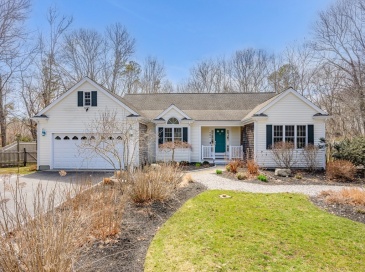 21 Grand Oak Rd, Sandwich, Massachusetts, 3 Bedrooms Bedrooms, 6 Rooms Rooms,2 BathroomsBathrooms,Residential,For Sale,Grand Oak Rd,73494123