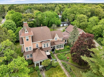 141 Division St, Harwich, Massachusetts, 11 Bedrooms Bedrooms, 14 Rooms Rooms,8 BathroomsBathrooms,Residential,For Sale,Division St,73517615 141 Division St, Harwich, Massachusetts, 11 Bedrooms Bedrooms, 14 Rooms Rooms,8 BathroomsBathrooms,Residential,For Sale,Division St,73517615
