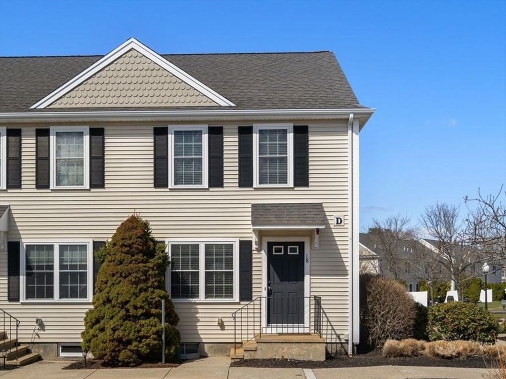 18 Boxberry Lane, Rockland, Massachusetts, 2 Bedrooms Bedrooms, 4 Rooms Rooms,1.5 BathroomsBathrooms,Residential,For Sale,Boxberry Lane,73491800
