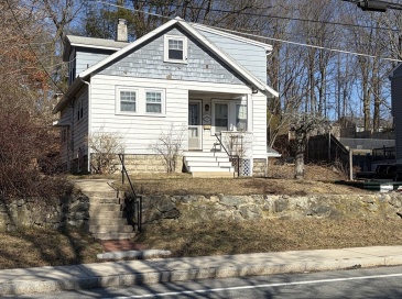 319 West, Reading, Massachusetts, 3 Bedrooms Bedrooms, 7 Rooms Rooms,1 BathroomBathrooms,Residential,For Sale,West,73490518 319 West, Reading, Massachusetts, 3 Bedrooms Bedrooms, 7 Rooms Rooms,1 BathroomBathrooms,Residential,For Sale,West,73490518