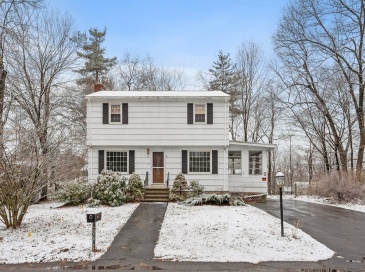 114 Fanning Ave, Dracut, Massachusetts, 3 Bedrooms Bedrooms, 6 Rooms Rooms,1.5 BathroomsBathrooms,Residential,For Sale,Fanning Ave,73492118 114 Fanning Ave, Dracut, Massachusetts, 3 Bedrooms Bedrooms, 6 Rooms Rooms,1.5 BathroomsBathrooms,Residential,For Sale,Fanning Ave,73492118