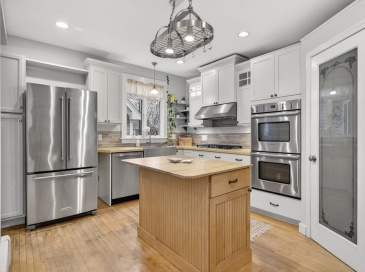 32 Green St, Fairhaven, Massachusetts, 4 Bedrooms Bedrooms, 7 Rooms Rooms,2 BathroomsBathrooms,Residential,For Sale,Green St,73430319 32 Green St, Fairhaven, Massachusetts, 4 Bedrooms Bedrooms, 7 Rooms Rooms,2 BathroomsBathrooms,Residential,For Sale,Green St,73430319