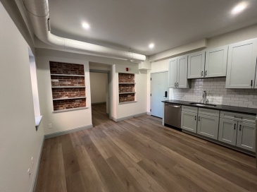 160 Seabury St, Fall River, Massachusetts, 2 Bedrooms Bedrooms, 5 Rooms Rooms,1 BathroomBathrooms,Residential Lease,For Rent,Seabury St,73458789