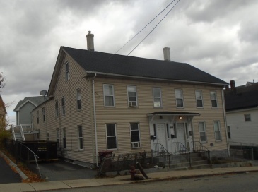 22 Wamesit Street, Lowell, Massachusetts, 2 Bedrooms Bedrooms, 4 Rooms Rooms,1 BathroomBathrooms,Residential Lease,For Rent,Wamesit Street,73496428