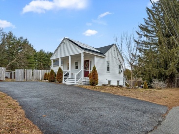 3 New Fitchburg Rd, Townsend, Massachusetts, 2 Bedrooms Bedrooms, 5 Rooms Rooms,2 BathroomsBathrooms,Residential,For Sale,New Fitchburg Rd,73492327 3 New Fitchburg Rd, Townsend, Massachusetts, 2 Bedrooms Bedrooms, 5 Rooms Rooms,2 BathroomsBathrooms,Residential,For Sale,New Fitchburg Rd,73492327