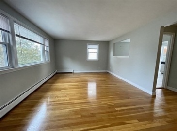59 Desoto Rd, Boston, Massachusetts, 3 Bedrooms Bedrooms, 5 Rooms Rooms,1 BathroomBathrooms,Residential Lease,For Rent,Desoto Rd,73519933
