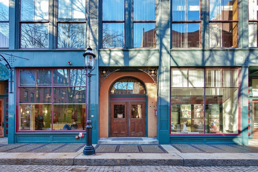 55 Middle Street, Lowell, Massachusetts, ,Commercial Lease,For Rent,Middle Street,73519938