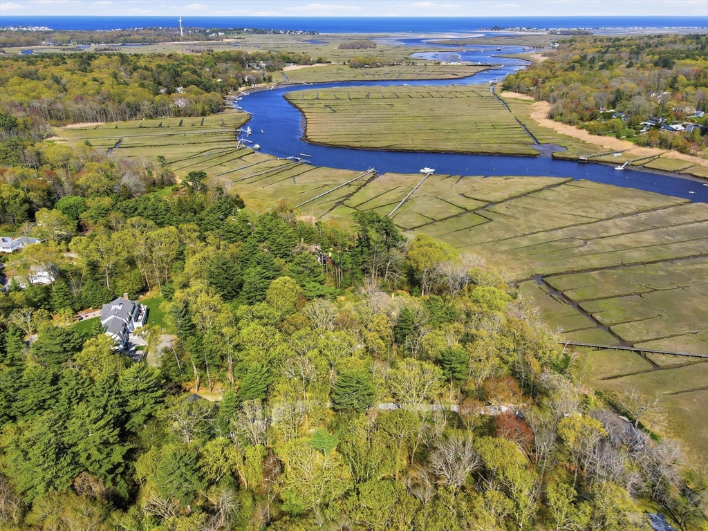 95 Stony Brook Lane, Norwell, Massachusetts, 3 Bedrooms Bedrooms, 11 Rooms Rooms,3.5 BathroomsBathrooms,Residential,For Sale,Stony Brook Lane,73519947
