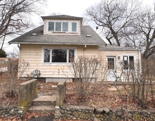 126 Lakehurst Ave, Weymouth, Massachusetts, 3 Bedrooms Bedrooms, 7 Rooms Rooms,2 BathroomsBathrooms,Residential Income,For Sale,Lakehurst Ave,73519792