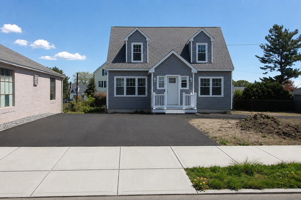 9 Bolton Rd, Dartmouth, Massachusetts, 3 Bedrooms Bedrooms, 5 Rooms Rooms,2 BathroomsBathrooms,Residential Lease,For Rent,Bolton Rd,73520069