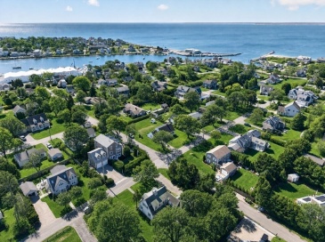 41 Belvidere Rd, Falmouth, Massachusetts, 3 Bedrooms Bedrooms, 6 Rooms Rooms,2 BathroomsBathrooms,Residential,For Sale,Belvidere Rd,73513632 41 Belvidere Rd, Falmouth, Massachusetts, 3 Bedrooms Bedrooms, 6 Rooms Rooms,2 BathroomsBathrooms,Residential,For Sale,Belvidere Rd,73513632