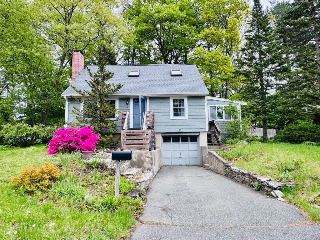 18 Lariviere Rd, Framingham, Massachusetts, 4 Bedrooms Bedrooms, 7 Rooms Rooms,2 BathroomsBathrooms,Residential Lease,For Rent,Lariviere Rd,73520166