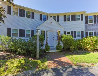109 Misty Meadow Ln, Chatham, Massachusetts, 2 Bedrooms Bedrooms, 3 Rooms Rooms,1 BathroomBathrooms,Residential,For Sale,Misty Meadow Ln,73499320
