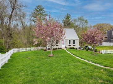 6 Michelle Lane, Mattapoisett, Massachusetts, 2 Bedrooms Bedrooms, 6 Rooms Rooms,1.5 BathroomsBathrooms,Residential,For Sale,Michelle Lane,73520041 6 Michelle Lane, Mattapoisett, Massachusetts, 2 Bedrooms Bedrooms, 6 Rooms Rooms,1.5 BathroomsBathrooms,Residential,For Sale,Michelle Lane,73520041