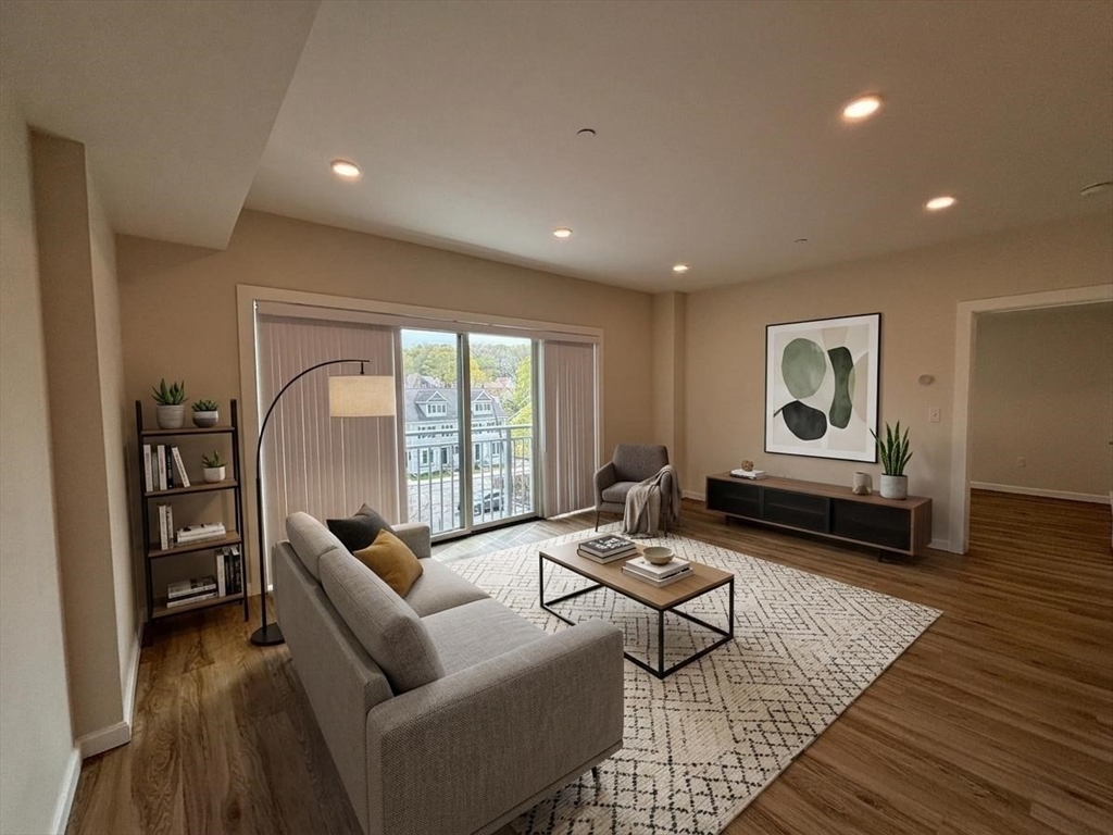 458 Washington St, Boston, Massachusetts, 1 Bedroom Bedrooms, 2 Rooms Rooms,1 BathroomBathrooms,Residential Lease,For Rent,Washington St,73507497