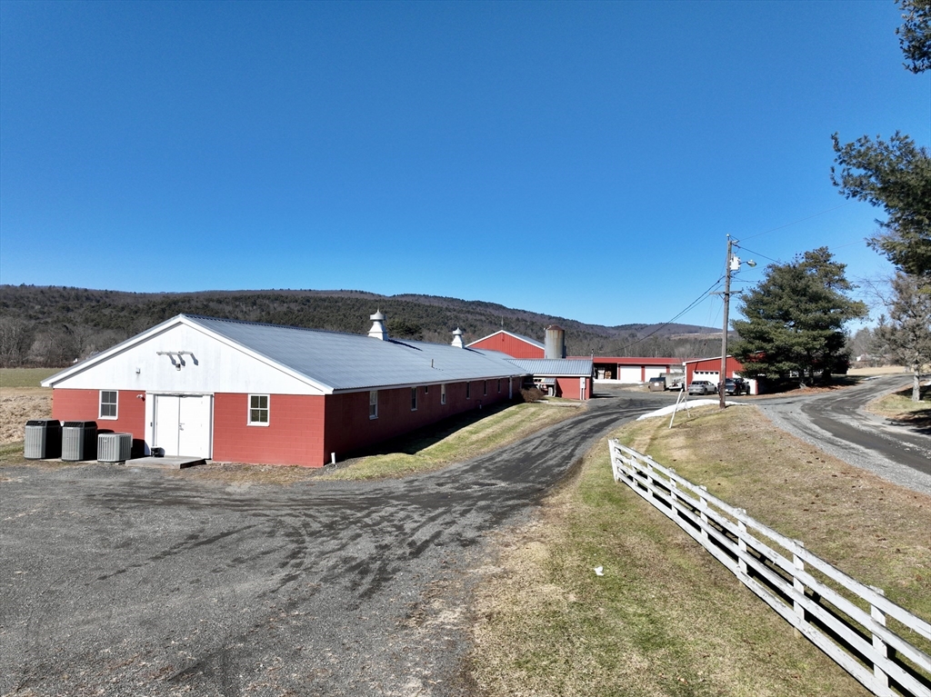 47 Cross St, Bernardston, Massachusetts, ,Commercial Sale,For Sale,Cross St,73247583