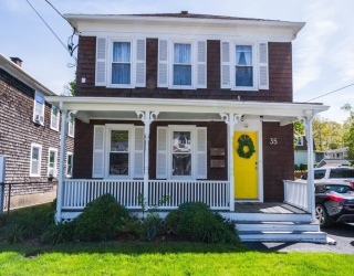 35 Oak, Plymouth, Massachusetts, 2 Bedrooms Bedrooms, 5 Rooms Rooms,1 BathroomBathrooms,Residential Lease,For Rent,Oak,73520259