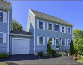 13 Cottage St, Wakefield, Massachusetts, 3 Bedrooms Bedrooms, 8 Rooms Rooms,2.5 BathroomsBathrooms,Residential Lease,For Rent,Cottage St,73520275