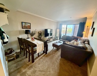 15 N Beacon St, Boston, Massachusetts, 2 Bedrooms Bedrooms, 4 Rooms Rooms,1.5 BathroomsBathrooms,Residential Lease,For Rent,N Beacon St,73520318