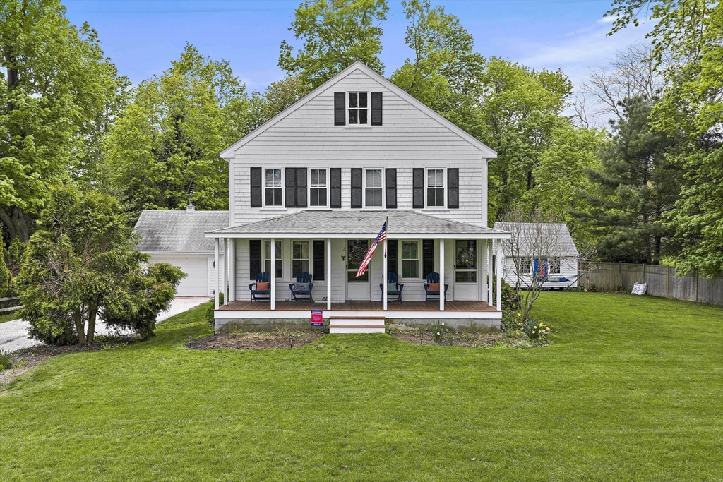 17 Lovers Ln, Duxbury, Massachusetts, 4 Bedrooms Bedrooms, 9 Rooms Rooms,2 BathroomsBathrooms,Residential Lease,For Rent,Lovers Ln,73520348
