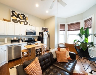 25 Fort Ave, Boston, Massachusetts, 1 Bedroom Bedrooms, 4 Rooms Rooms,1 BathroomBathrooms,Residential Lease,For Rent,Fort Ave,73520346