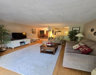 276 Albion Street, Wakefield, Massachusetts, 2 Bedrooms Bedrooms, 4 Rooms Rooms,1 BathroomBathrooms,Residential Lease,For Rent,Albion Street,73520344