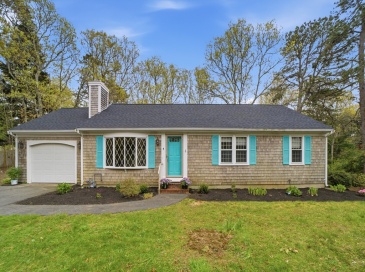 4 Bourne Hay Road, Sandwich, Massachusetts, 2 Bedrooms Bedrooms, 5 Rooms Rooms,2 BathroomsBathrooms,Residential,For Sale,Bourne Hay Road,73520439