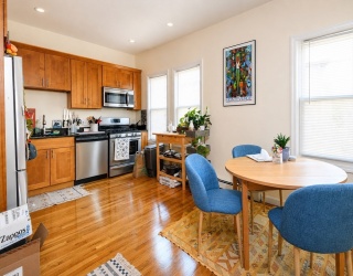 91 Tremont, Cambridge, Massachusetts, 2 Bedrooms Bedrooms, 4 Rooms Rooms,1 BathroomBathrooms,Residential Lease,For Rent,Tremont,73520483