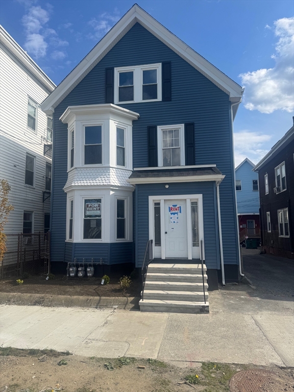 140 S Common St, Lynn, Massachusetts, 3 Bedrooms Bedrooms, 6 Rooms Rooms,1 BathroomBathrooms,Residential Lease,For Rent,S Common St,73520481