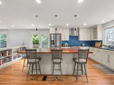 5 Derby St, Newton, Massachusetts, 4 Bedrooms Bedrooms, 8 Rooms Rooms,2.5 BathroomsBathrooms,Residential,For Sale,Derby St,73496842 5 Derby St, Newton, Massachusetts, 4 Bedrooms Bedrooms, 8 Rooms Rooms,2.5 BathroomsBathrooms,Residential,For Sale,Derby St,73496842
